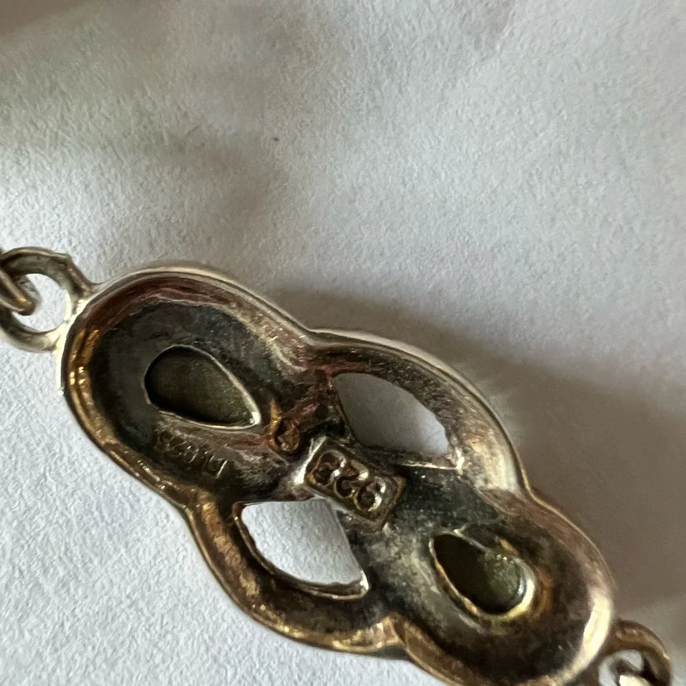 Elegant Black and silverWomen's Bracelet
